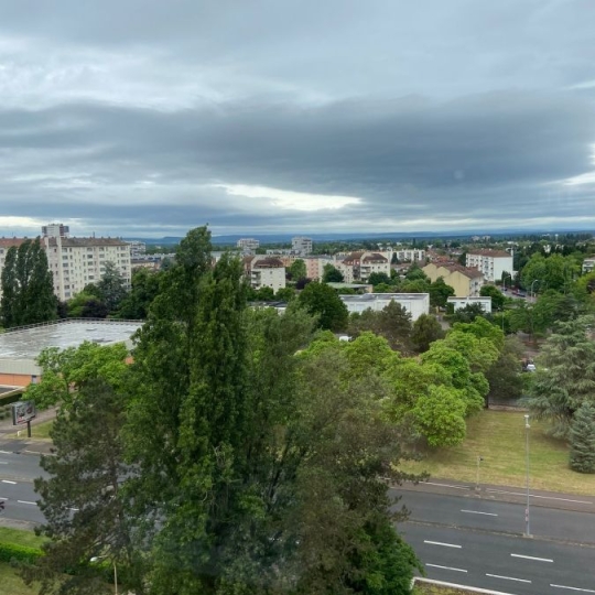  FAMICITY : Apartment | CHALON-SUR-SAONE (71100) | 60 m2 | 685 € 