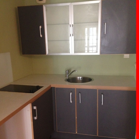 FAMICITY : Apartment | CHALON-SUR-SAONE (71100) | 28.00m2 | 350 € 