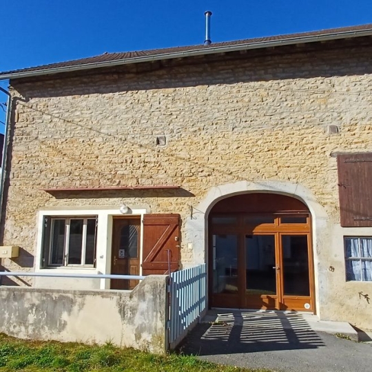  FAMICITY : House | CHAVERIA (39270) | 135 m2 | 950 € 