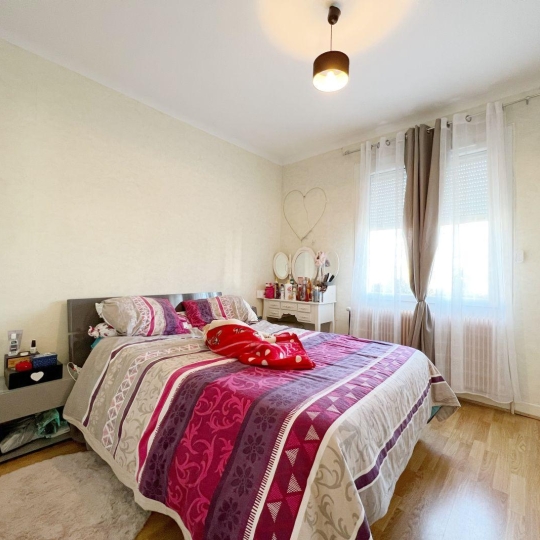  FAMICITY : Maison / Villa | CHALON-SUR-SAONE (71100) | 135 m2 | 260 000 € 