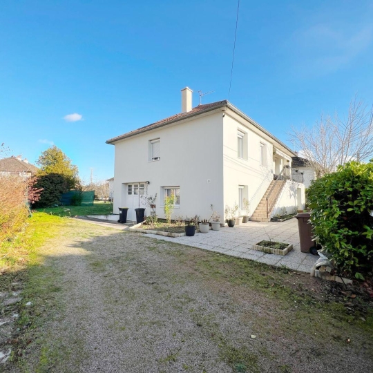  FAMICITY : Maison / Villa | CHALON-SUR-SAONE (71100) | 135 m2 | 260 000 € 
