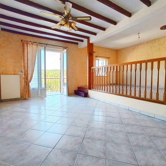  FAMICITY : Maison / Villa | CHASSELAS (71570) | 319 m2 | 201 000 € 