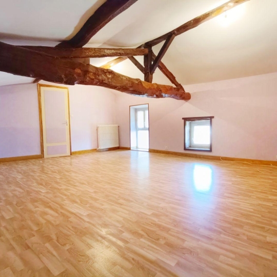  FAMICITY : Maison / Villa | CHASSELAS (71570) | 319 m2 | 201 000 € 