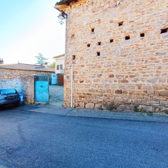  FAMICITY : Maison / Villa | CHASSELAS (71570) | 319 m2 | 201 000 € 