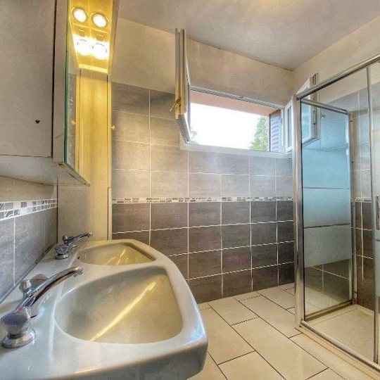  FAMICITY : Maison / Villa | LE BREUIL (71670) | 108 m2 | 165 000 € 