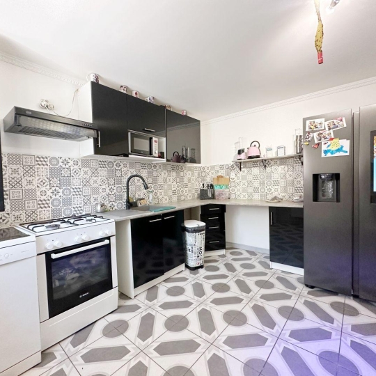  FAMICITY : Maison / Villa | LUX (71100) | 120 m2 | 259 000 € 