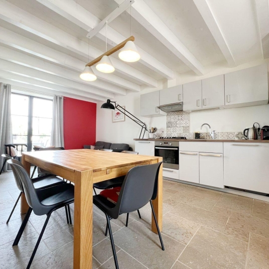  FAMICITY : Maison / Villa | TOURNUS (71700) | 312 m2 | 650 000 € 