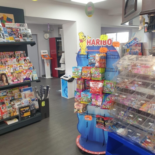  FAMICITY : Local / Bureau | CHALON-SUR-SAONE (71100) | 100 m2 | 239 000 € 