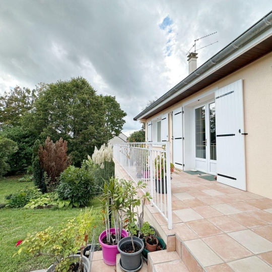  FAMICITY : Maison / Villa | CHATENOY-LE-ROYAL (71880) | 145 m2 | 289 000 € 