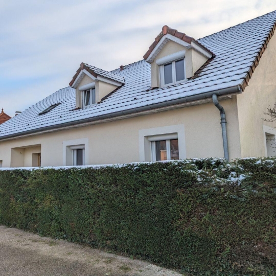  FAMICITY : Maison / Villa | CHALON-SUR-SAONE (71100) | 201 m2 | 369 200 € 