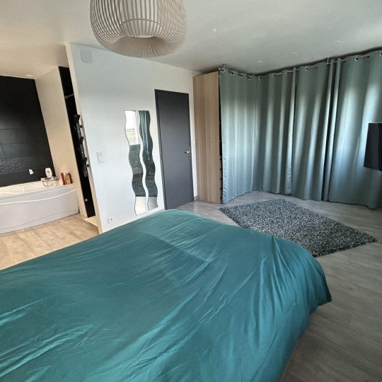  FAMICITY : Maison / Villa | COUTERNON (21560) | 151 m2 | 420 000 € 