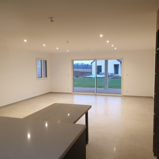  FAMICITY : Maison / Villa | CHATENOY-LE-ROYAL (71880) | 0 m2 | 355 000 € 