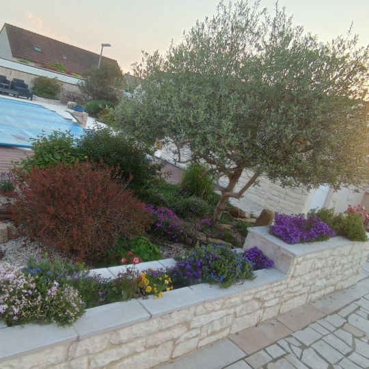  FAMICITY : Maison / Villa | CHALON-SUR-SAONE (71100) | 93 m2 | 259 900 € 