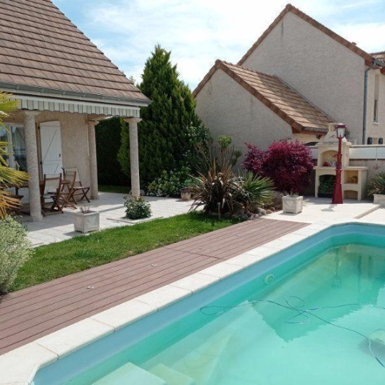  FAMICITY : Maison / Villa | CHALON-SUR-SAONE (71100) | 93 m2 | 282 000 € 