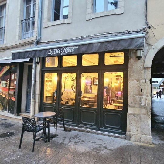  FAMICITY : Local / Bureau | CHALON-SUR-SAONE (71100) | 100 m2 | 64 000 € 