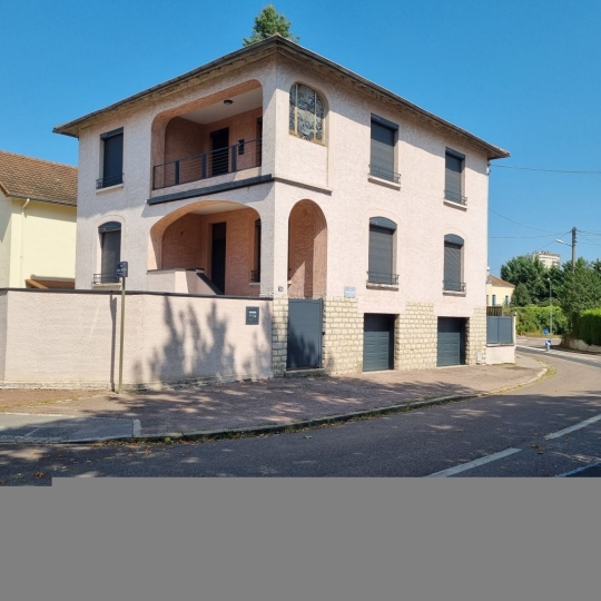  FAMICITY : House | CHALON-SUR-SAONE (71100) | 195 m2 | 345 000 € 