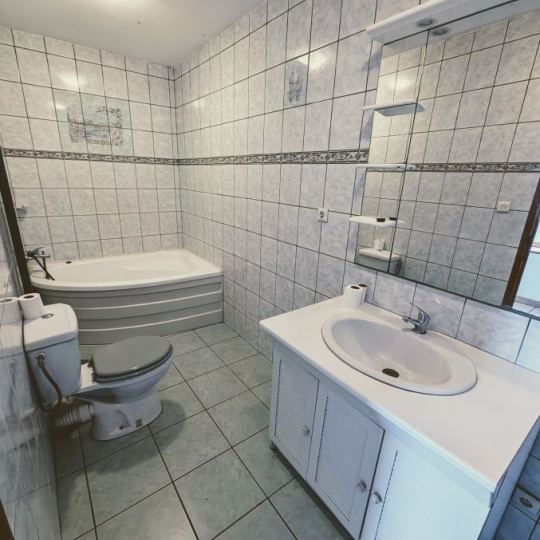 FAMICITY : Maison / Villa | CHALON-SUR-SAONE (71100) | 142 m2 | 156 300 € 