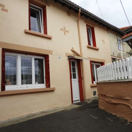  FAMICITY : Maison / Villa | SAINT-REMY-SUR-DUROLLE (63550) | 0 m2 | 70 400 € 
