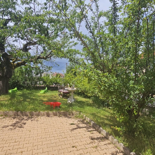  FAMICITY : Maison / Villa | CHALON-SUR-SAONE (71100) | 136 m2 | 229 500 € 