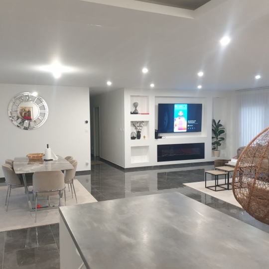  FAMICITY : House | CHALON-SUR-SAONE (71100) | 150 m2 | 359 000 € 