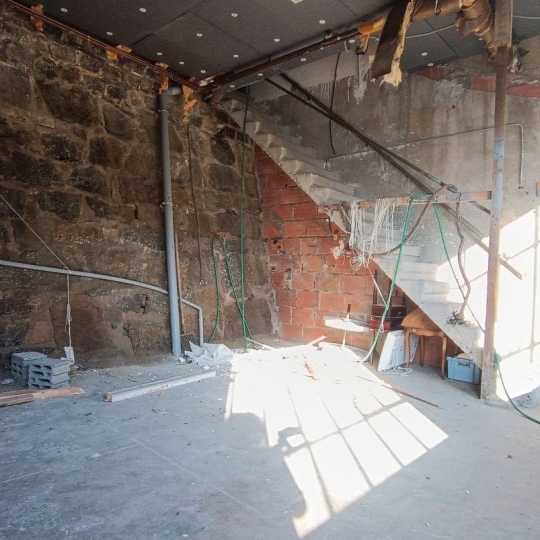  FAMICITY : Domaines / Propriétés | LA MONNERIE-LE-MONTEL (63650) | 119 m2 | 99 000 € 
