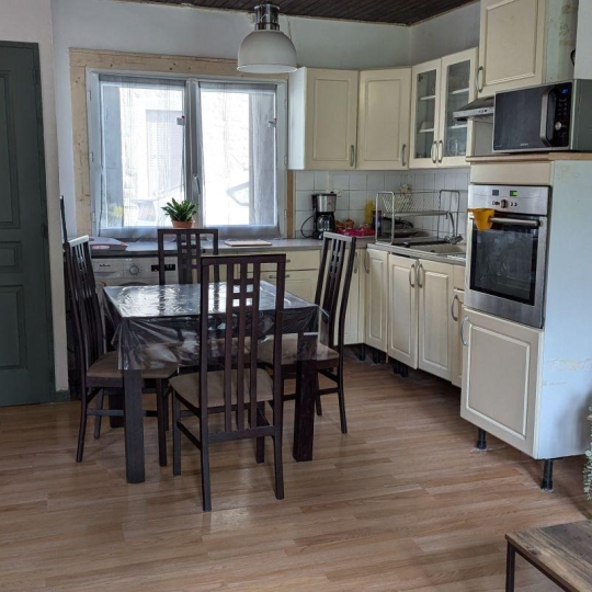  FAMICITY : Domaines / Propriétés | LA MONNERIE-LE-MONTEL (63650) | 119 m2 | 99 000 € 