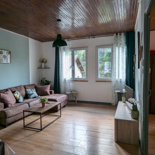  FAMICITY : Domaines / Propriétés | LA MONNERIE-LE-MONTEL (63650) | 119 m2 | 99 000 € 