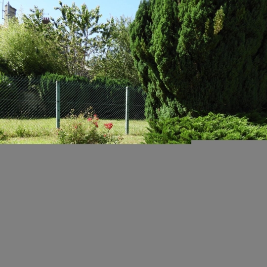  FAMICITY : Maison / Villa | SAINT-REMY-SUR-DUROLLE (63550) | 231 m2 | 159 000 € 
