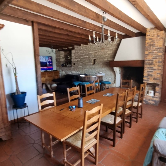  FAMICITY : House | CHALON-SUR-SAONE (71100) | 232 m2 | 399 000 € 