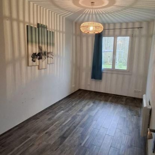  FAMICITY : Maison / Villa | BRIARRES-SUR-ESSONNE (45390) | 88 m2 | 185 000 € 