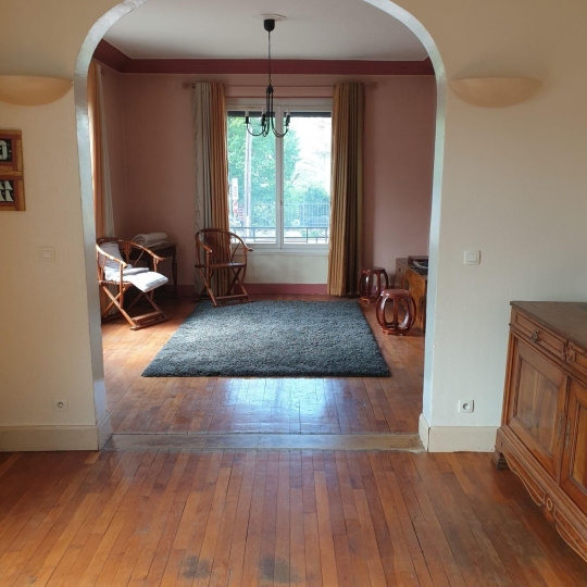  FAMICITY : Maison / Villa | CHALON-SUR-SAONE (71100) | 193 m2 | 349 000 € 