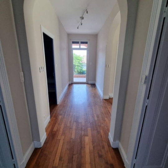  FAMICITY : Maison / Villa | CHALON-SUR-SAONE (71100) | 193 m2 | 349 000 € 