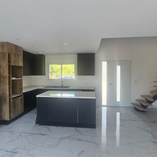  FAMICITY : Maison / Villa | CHALON-SUR-SAONE (71100) | 105 m2 | 295 000 € 