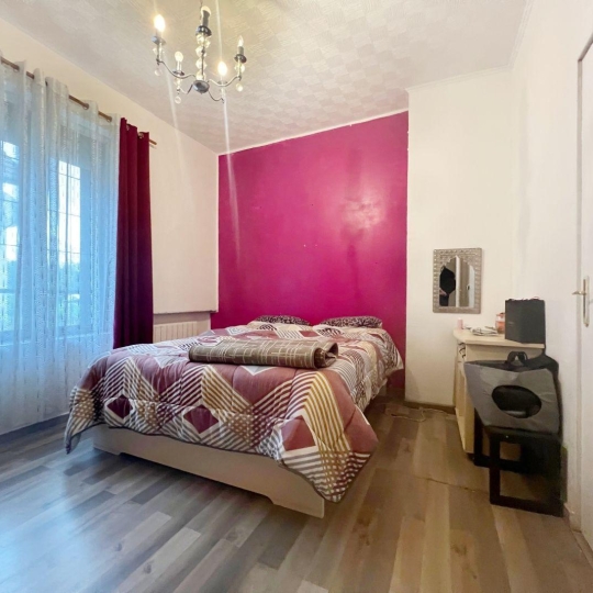  FAMICITY : Maison / Villa | MONTCEAU-LES-MINES (71300) | 120 m2 | 134 900 € 