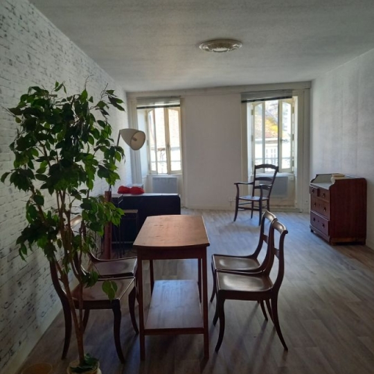  FAMICITY : Apartment | LONS-LE-SAUNIER (39000) | 106 m2 | 209 500 € 