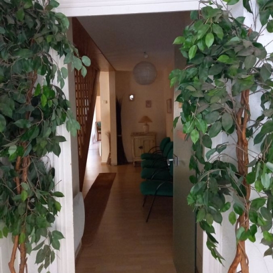  FAMICITY : Apartment | LONS-LE-SAUNIER (39000) | 106 m2 | 209 500 € 