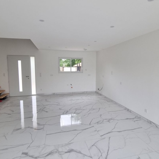  FAMICITY : House | CHALON-SUR-SAONE (71100) | 105 m2 | 255 000 € 