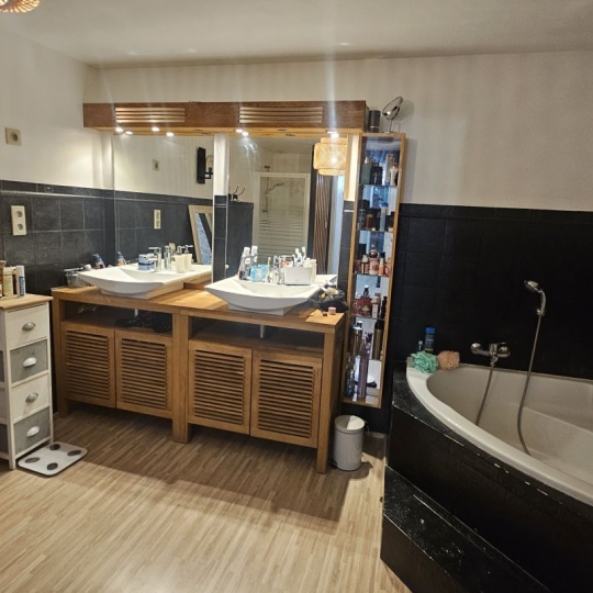  FAMICITY : Appartement | CHALON-SUR-SAONE (71100) | 164 m2 | 308 000 € 