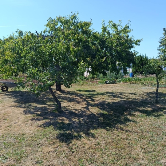  FAMICITY : Ground | SAINT-POMPAIN (79160) | 0 m2 | 27 000 € 