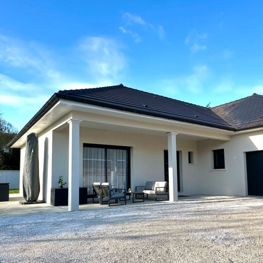  FAMICITY : Maison / Villa | CHALON-SUR-SAONE (71100) | 120 m2 | 349 000 € 