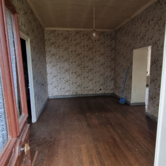  FAMICITY : House | CHALON-SUR-SAONE (71100) | 117 m2 | 165 000 € 