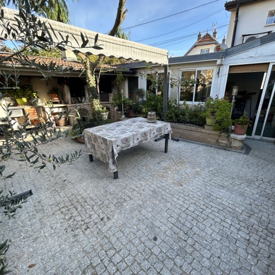  FAMICITY : House | DIJON (21000) | 120 m2 | 430 000 € 