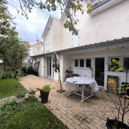  FAMICITY : House | DIJON (21000) | 156 m2 | 598 000 € 