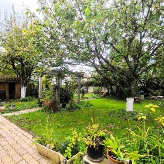 FAMICITY : House | DIJON (21000) | 156.00m2 | 598 000 € 
