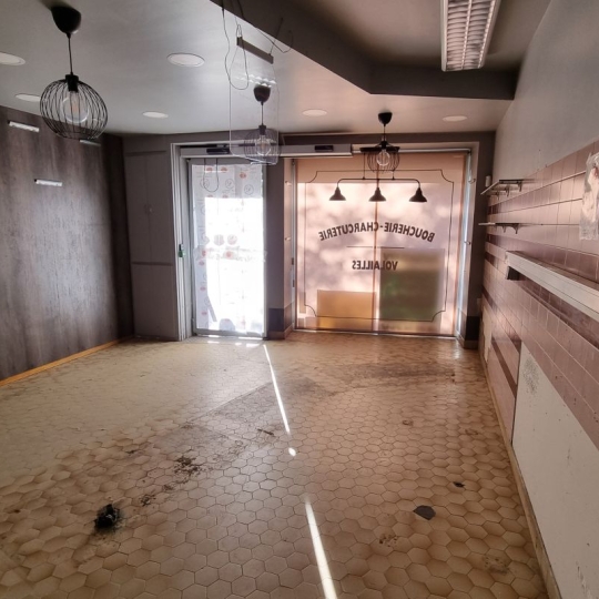  FAMICITY : Office | CHALON-SUR-SAONE (71100) | 65 m2 | 75 000 € 