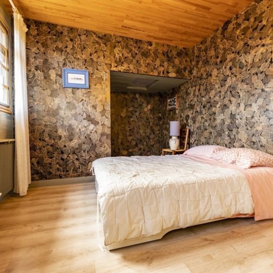  FAMICITY : House | PONT-DE-POITTE (39130) | 309 m2 | 270 000 € 