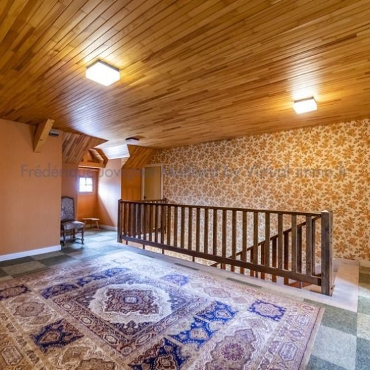  FAMICITY : House | PONT-DE-POITTE (39130) | 309 m2 | 270 000 € 