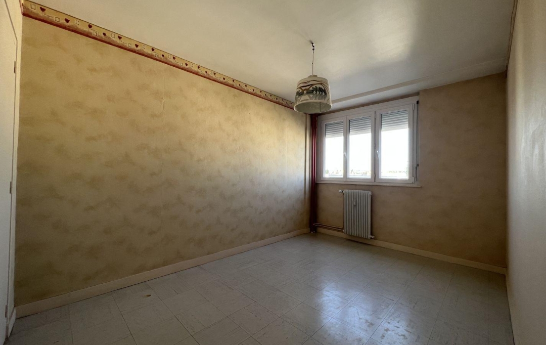 FAMICITY : Appartement | CHALON-SUR-SAONE (71100) | 70 m2 | 500 € 