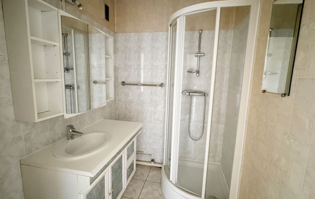 FAMICITY : Apartment | CHALON-SUR-SAONE (71100) | 72 m2 | 750 € 