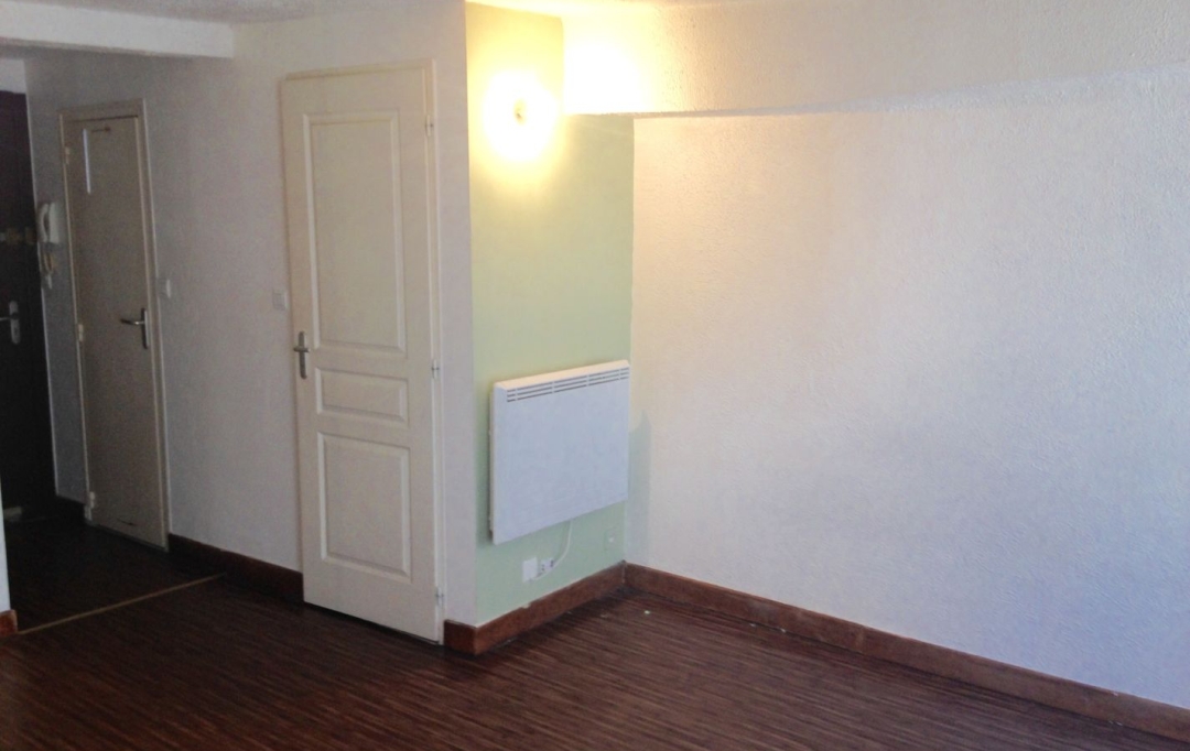 FAMICITY : Appartement | CHALON-SUR-SAONE (71100) | 28 m2 | 350 € 
